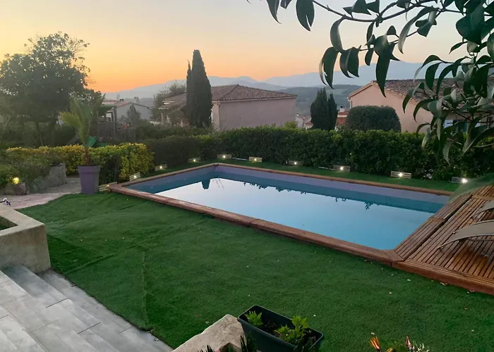 Rinesa Ii Apartament *